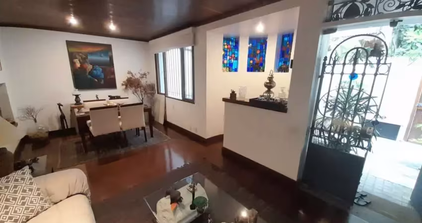 Casa com 5 quartos à venda na Urca, Rio de Janeiro 