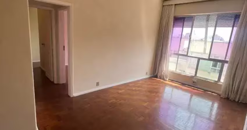 Apartamento à venda no leme, rio de janeiro - rj: 2 quartos, 1 banheiro!
