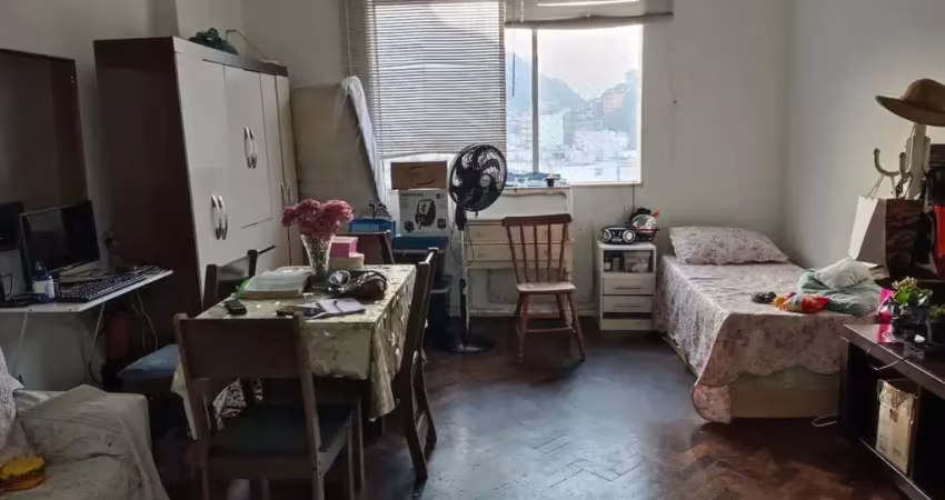 Apartamento com 1 quarto à venda em Copacabana, Rio de Janeiro 