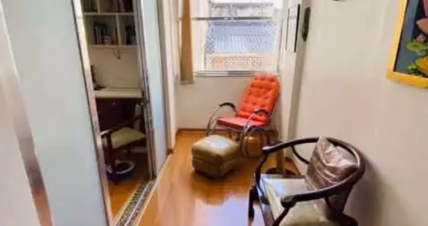 Apartamento à venda em copacabana, rio de janeiro-rj: 2 quartos, 1 sala, 2 banheiros, 80m² de área. aproveite!