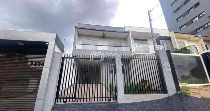 Sobrado à venda em Cascavel, Centro, com 4 quartos, com 150 m²
