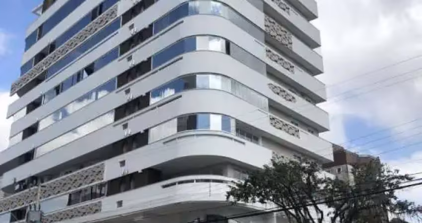 Apartamento à venda na Rua Fernando Machado, 700, América, Joinville