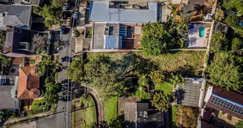 Terreno à venda na Rua João Paetzel, 317, Chácara das Pedras, Porto Alegre