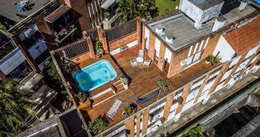Cobertura estilo casa com 234m² no bairro cristal - vista perene para o rio guaiba!