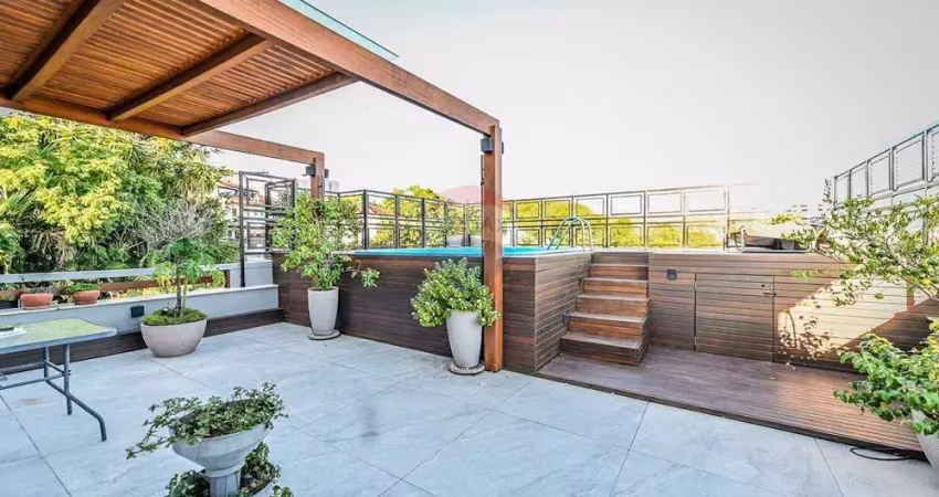 Cobertura estilo casa,  totalmente reformada, 4 d sendo 2 suites - bairro cristal