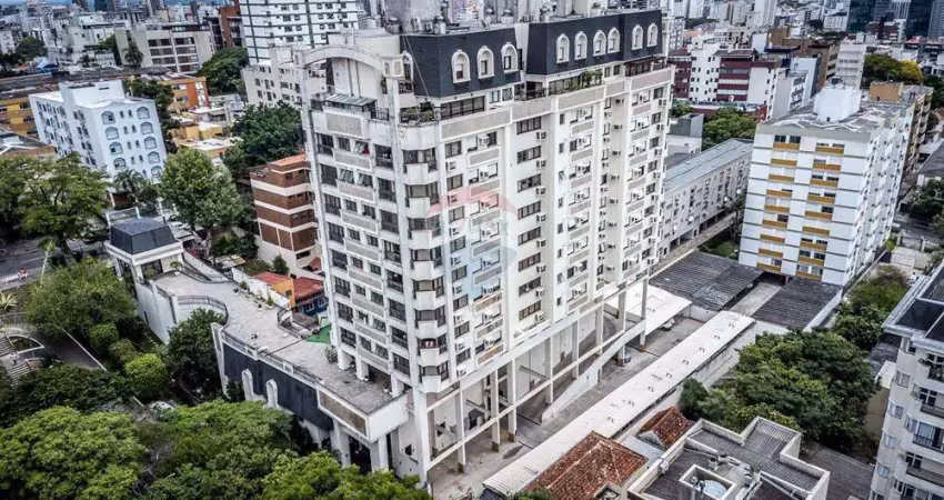 Apartamento 03 dormitórios c/01 suíte + 02 vagas de garagem  bairro mont serrat