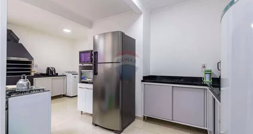 Apartamento 3 dormitórios  à venda ao lado do zaffari da cristóvão colombo