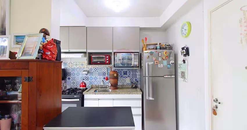 Apartamento com 2 quartos e 2 banheiros sendo um suíte à venda  52m²por r$ 360.000,00
