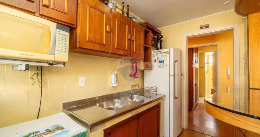 Oportunidade à venda na av. getúlio vargas:  1 dormitório - 47 metros - área de serviço separada - menino deus - r$ 255.000,00