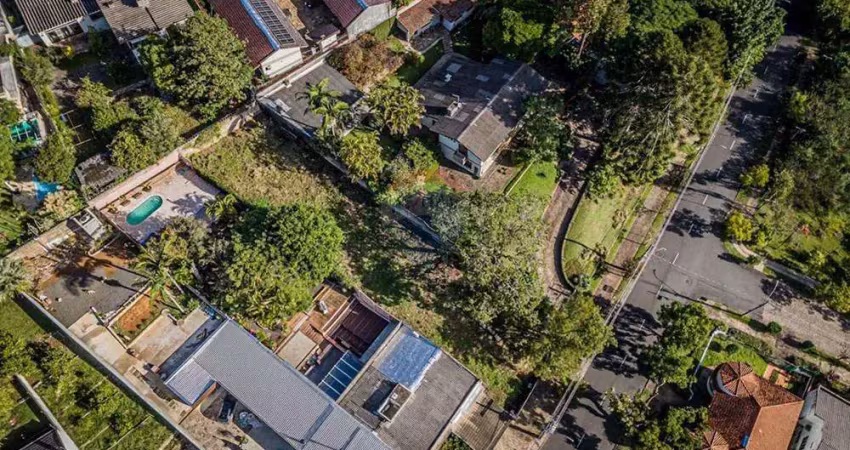Terreno à venda na Rua João Paetzel, 317, Chácara das Pedras, Porto Alegre