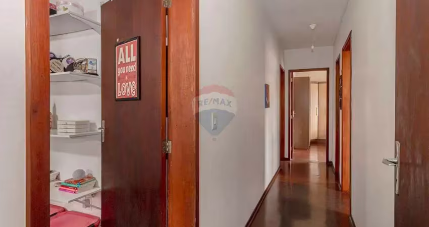 Casa com 3 quartos à venda na Rua Ernesto Pellanda, 78, Vila Jardim, Porto Alegre