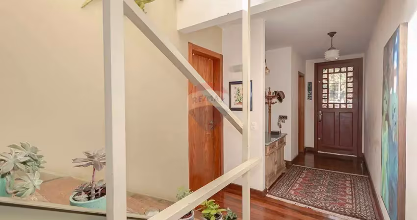 Casa com 3 quartos à venda na Chácara das Pedras, Porto Alegre 