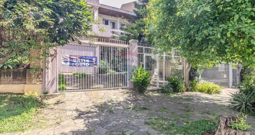 Casa em sobrado de 3 dormitórios com suite  na chácara das pedras,