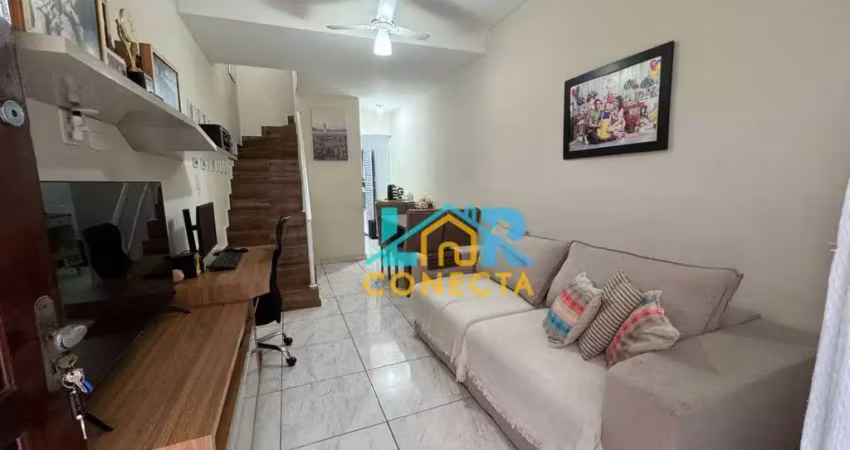 Sobrado com 2 dormitórios à venda, 62 m² por r$ 424.000,00 - vila guilhermina - praia grande/sp