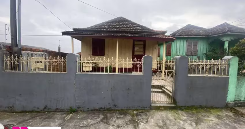 Casa com 2 quartos à venda no Itararé, Santa Maria 