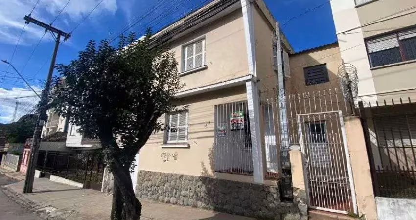 Casa com 7 quartos à venda no Passo D'Areia, Santa Maria 