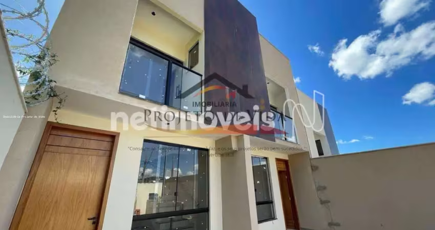 Casa com 2 quartos à venda na Central, 32, Novo Centro, Santa Luzia