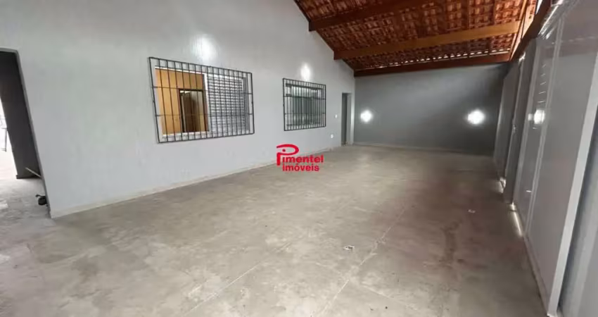 Casa isolada  c/4 dormitórios 1 suíte para venda na vila tupi praia grande-sp