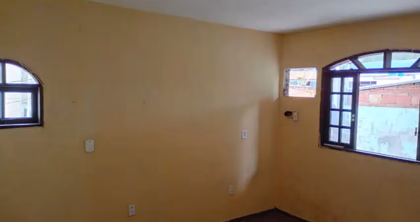 Vendo excelente sobrado em padre miguel proximo a igreja universal da estr cancela preta
