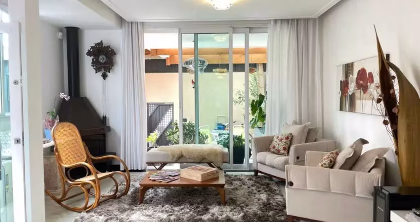 Sobrado de alto padrão no jardim vila formosa com 3 dormitórios sendo 2 suíte área gourmet e lareira