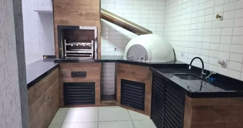 Sobrado com acabamento de qualidade e área gourmet completa a 1 quadra da conselheiro carrão