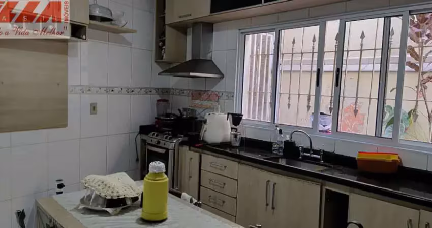 Sobrado amplo - 2 dormitórios - terraço - churrasqueira - 2 vagas