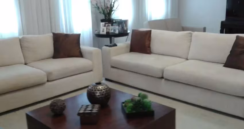 Casa com 3 quartos à venda na Rua Pirambóia, --, Vila Carrão, São Paulo