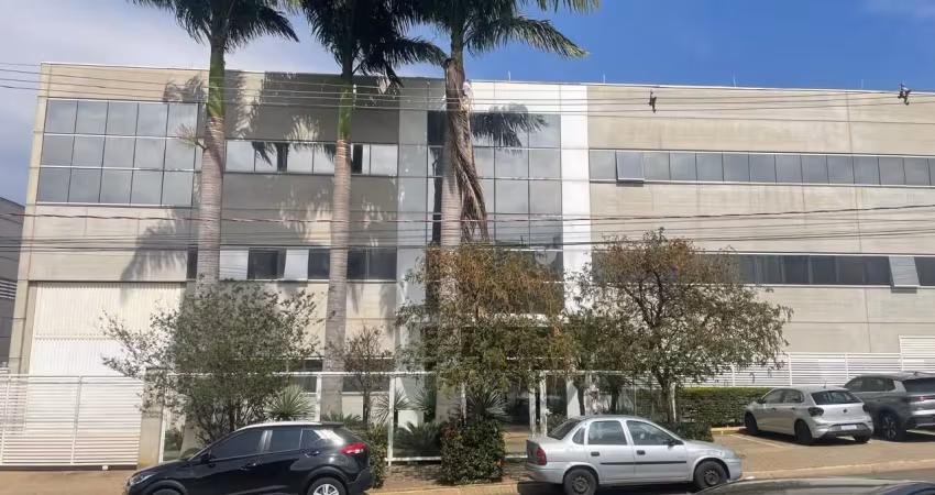 Galpão para locação,  energia fotovoltaica  e localizão privilegiada! 3.800m² indaiatuba/sp