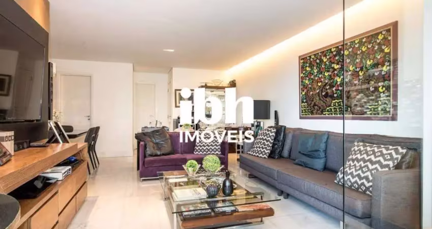 Apartamento à venda com 143m², 4 quartos, 2 suítes e 2 semi suítes, 3 vagas de garagem no vila da serra.