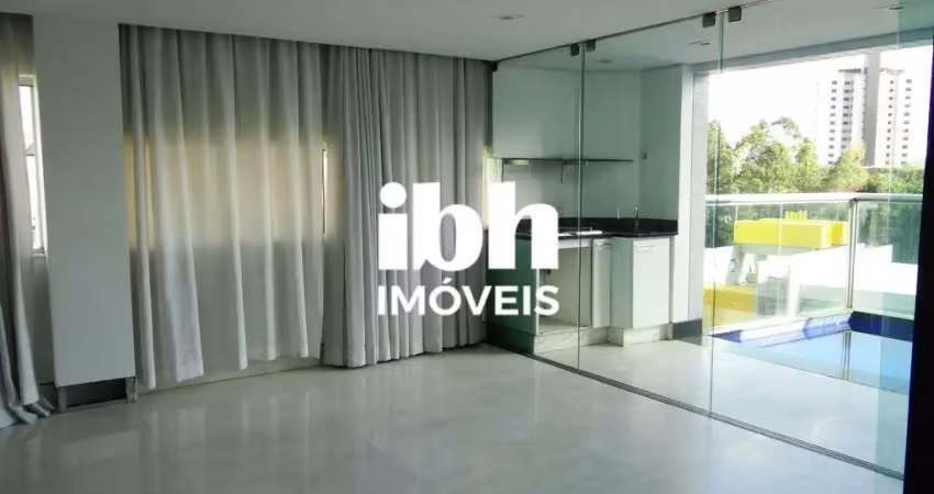 Apartamento à venda com 236m² , 3 quartos, 1 suíte, 4 vagas de garagem no vila da serra.