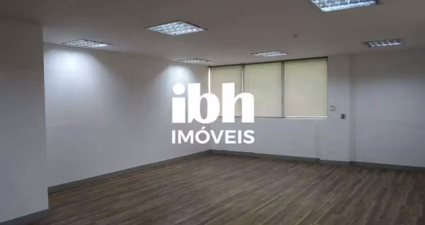 Conjunto de salas à venda com 320m², 4 vagas de garagem no estoril.