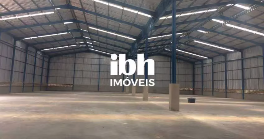Galpão à venda com 4.371m², 6 banheiros, escri´torio, cozinha, refeitório estacionamento no cidade verde em betim.