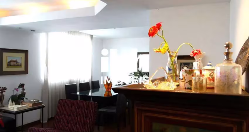 Apartamento à venda com 138,00m² 4 quartos, 3 banheiros, 1 suíte, 2 vagas no cruzeiro.