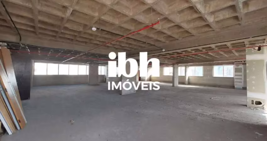 Andar corrido/salão comercial para locação com 4 banheiros 4 vagas, 380 m² no funcionários.