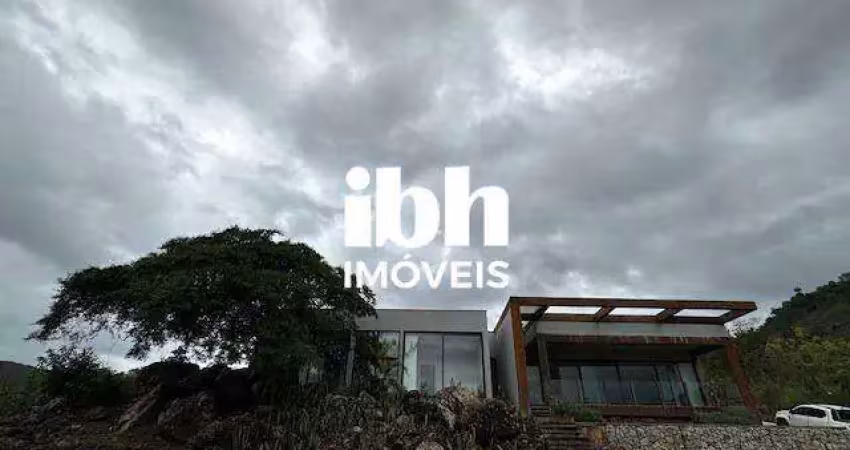 Excelente casa para locação condomínio quintas do morro.