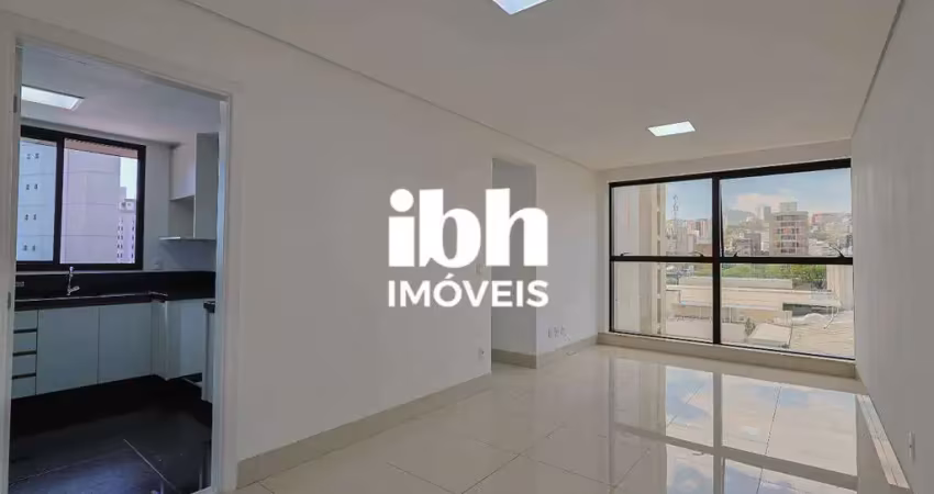 Apartamento 2 quartos, 1 suíte, para alugar em frente ao pátio savassi