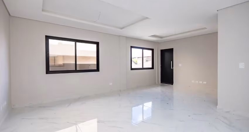 Sobrado em condomínio no bairro alto com terraço amplo