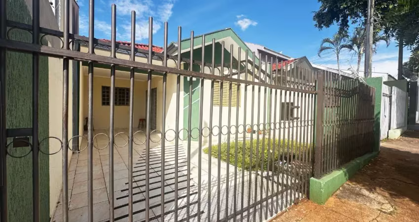 Casa com 3 quartos à venda na Rua Barão de Jaceguai, 1348, Jardim Tupinambá, Maringá