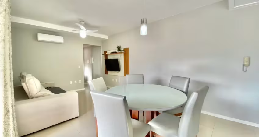 Apartamento mobiliado a 300m da praia de bombas, localização estratégica!