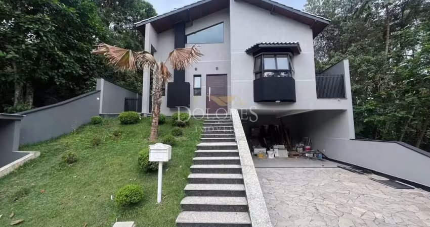 Casa em condomínio fechado com 3 quartos à venda na Estrada do Itapeti, 100, Aruã Lagos, Mogi das Cruzes