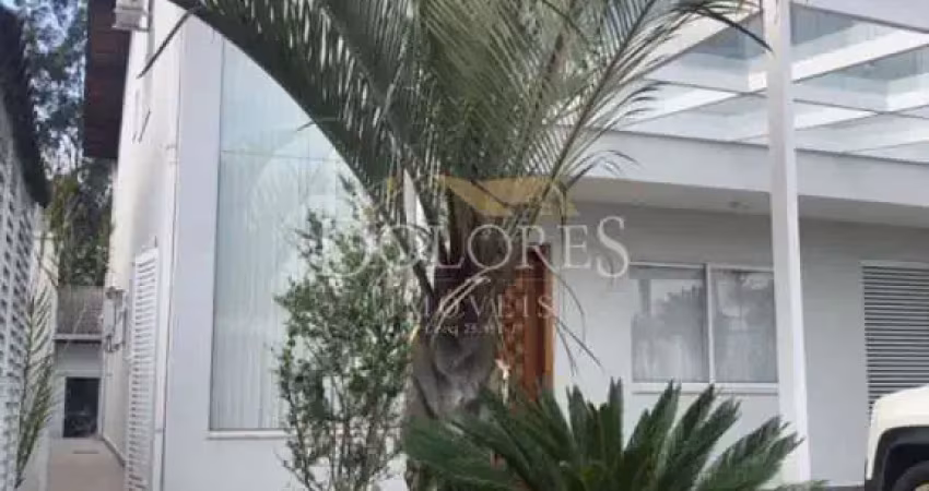 Sobrado com 3 dorm. - 1 suíte com closet e hidromassagem no condomínio aruã em mogi das cruzes.
