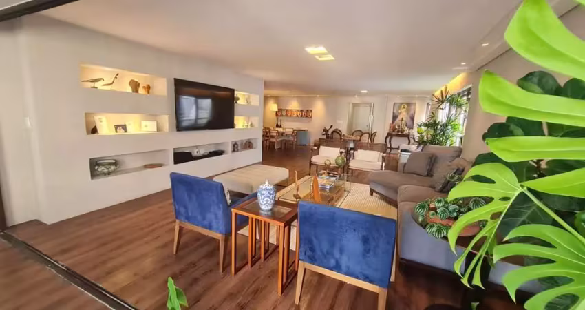 Apartamento à venda, 247 metros quadrados , 4 quartos, 3 suítes, mobiliado, pronto, vista mar