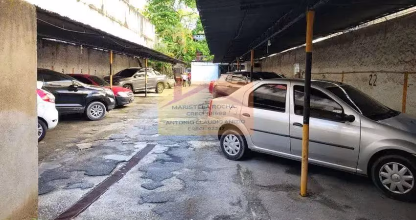 Sala comercial à venda no Méier, Rio de Janeiro 