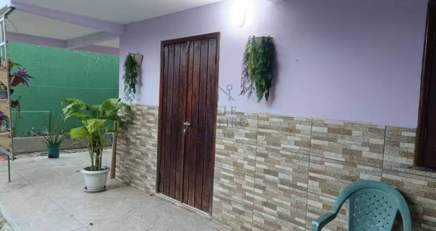 Casa com 2 quartos para alugar na Rua dos Anjos, 1, São Domingos, Ilhéus