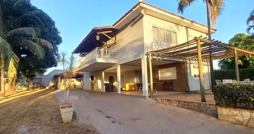 Vendo rancho condomínio sta fé as margens do rio tietê em araçatuba sp