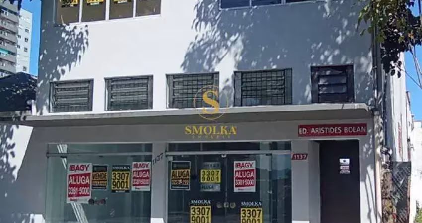 Sala comercial com 5 salas para alugar na Rua Fúlvio Aducci, Estreito, Florianópolis
