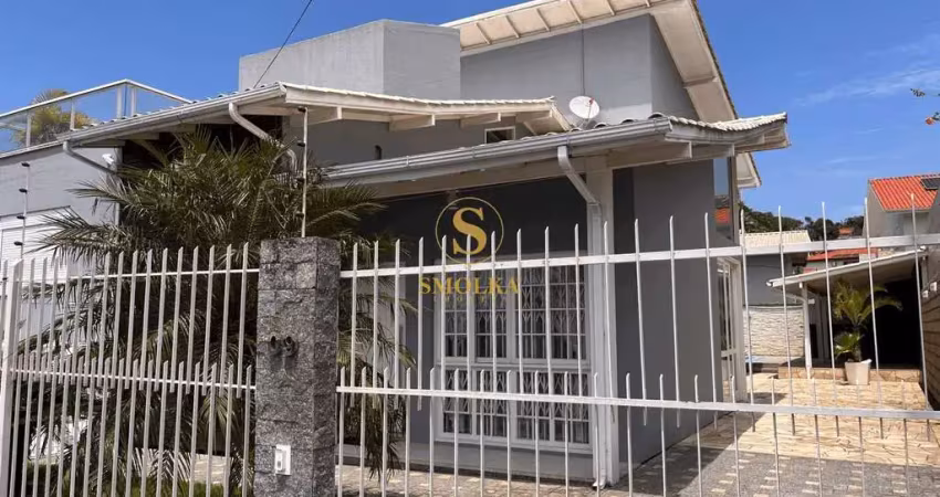 Casa em condomínio fechado com 4 quartos à venda na Rua Waldir Tolentino Rosar, Centro, São José