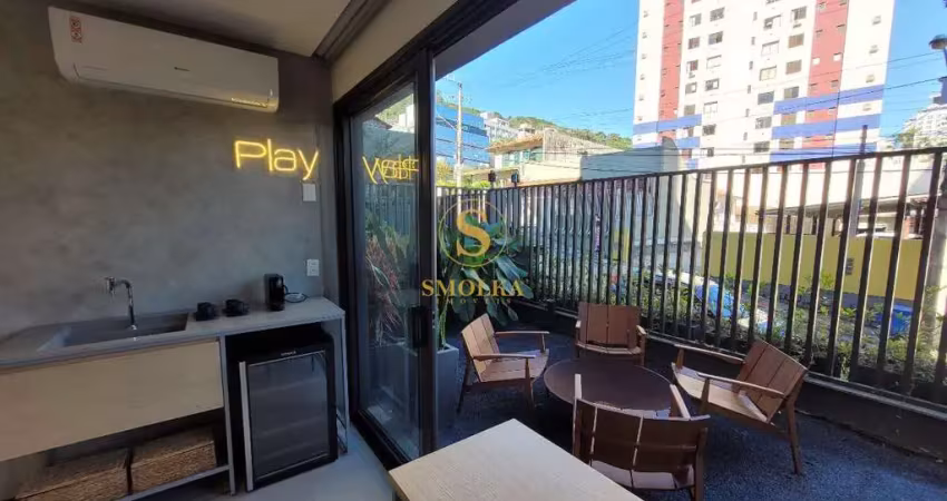 Apartamento com 3 quartos à venda na Praça Quinze de Novembro, Centro, Florianópolis