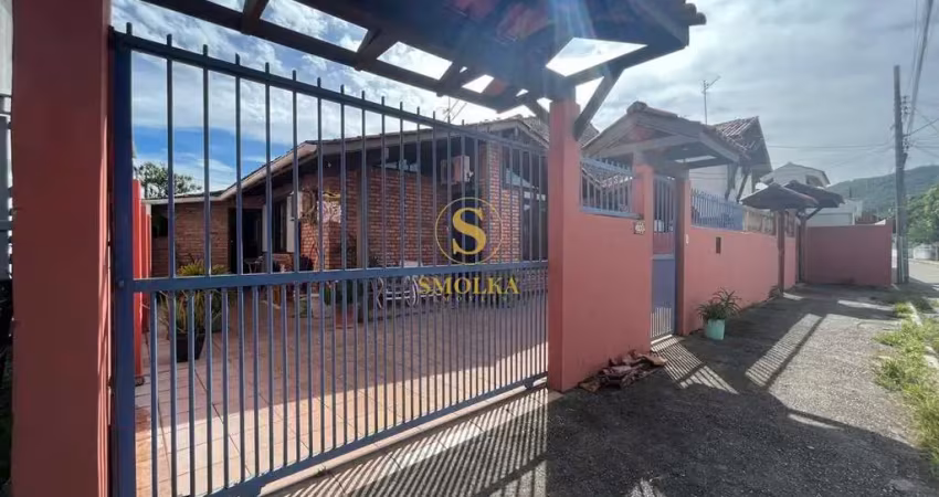 Casa em condomínio fechado com 4 quartos à venda na Rua Júlio José Gonçalves, Barra da Lagoa, Florianópolis