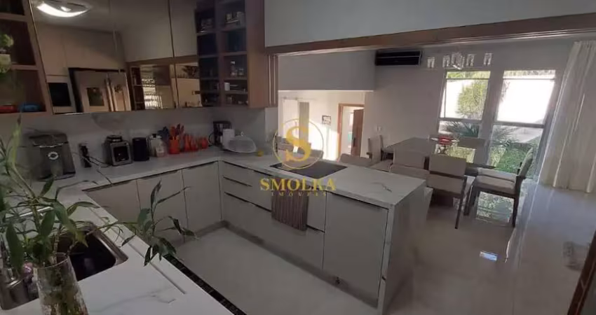 Casa em condomínio fechado com 4 quartos à venda na Rua das Embaúbas, Centro, Florianópolis